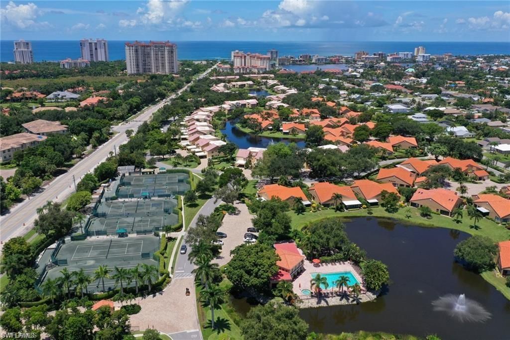 589 Beachwalk Cir, Unit P-203, Naples, FL 34108 Photo