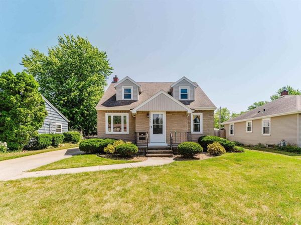 776 ELM STREET, Neenah, WI 54956