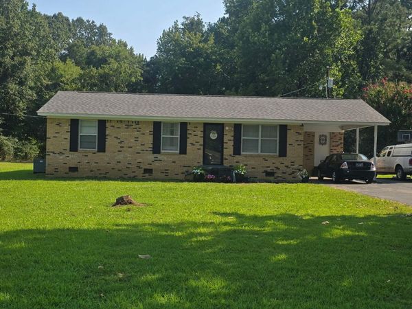 1690 Harts Bridge Road , Jackson, TN 38301