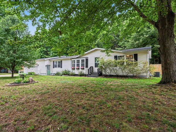 67749 Ridgewood Drive S, South Haven, MI 49090