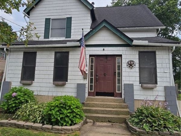 504 E Riddle Avenue , Ravenna, OH 44266