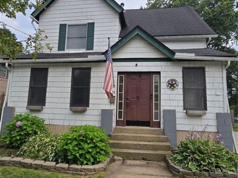 504 E Riddle Avenue , Ravenna, OH 44266 Photo 1