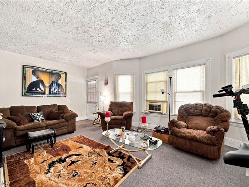 11413 Whitmore Avenue , Cleveland, OH 44108 Photo 7