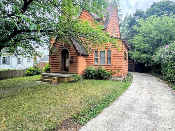 2002 Mountain Avenue , Flint, Mi 48503