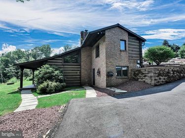 662 APACHE COVE, AUBURN, PA 17922