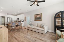 1604 Twin Rivers Drive photo 4