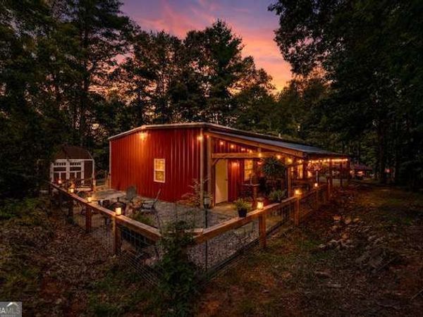 19 Ladybug Lane, Blue Ridge, GA 30513