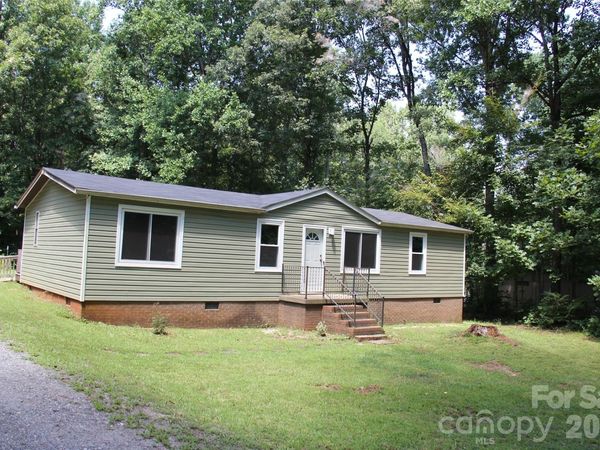 177 Hallmark Estates Drive, Statesville, NC 28625