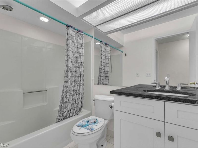 2999 S Bay Drive, Unit F8, Westlake, OH 44145 Photo 15
