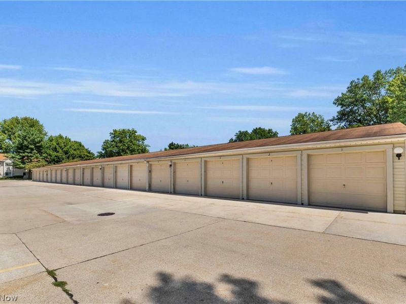2999 S Bay Drive, Unit F8, Westlake, OH 44145 Photo 22
