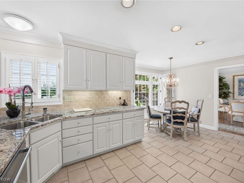 1088 Clubside Drive, Westlake, OH 44145 Photo 5