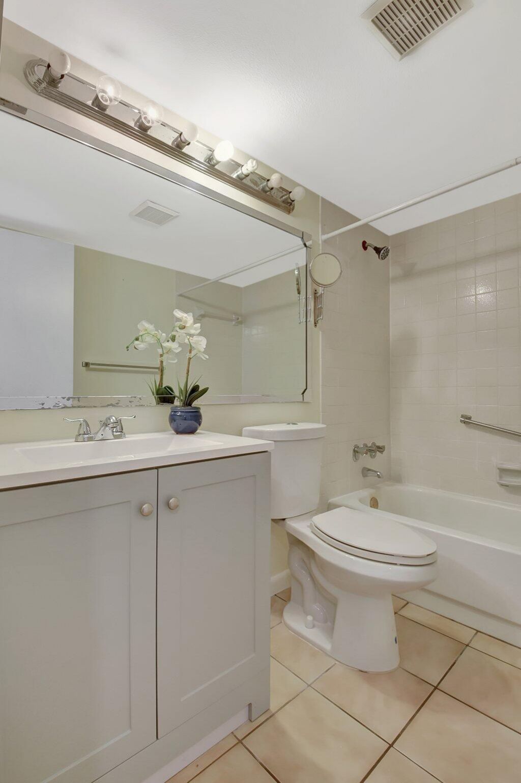 616 Sea Pine Way, Unit C2, Greenacres, FL 33415 Photo