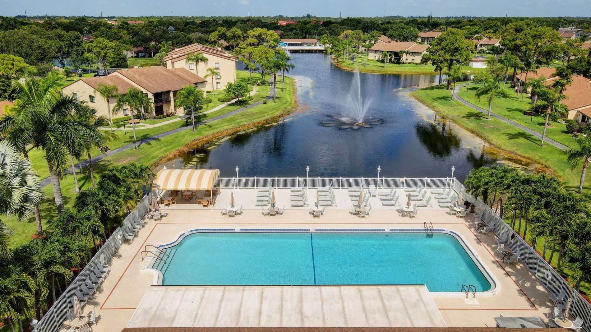 616 Sea Pine Way, Unit C2, Greenacres, FL 33415 Photo