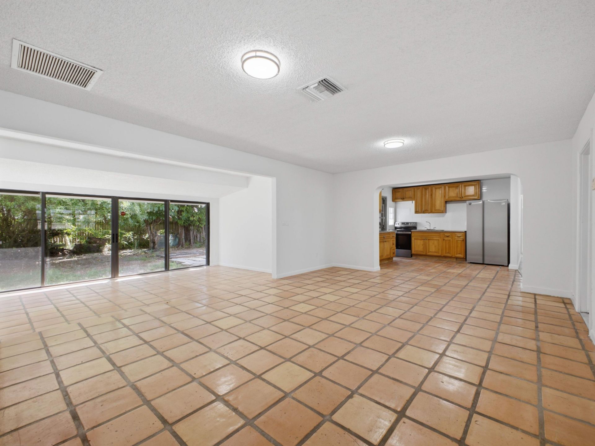 6700 Forest Court, West Palm Beach, FL 33405 Photo