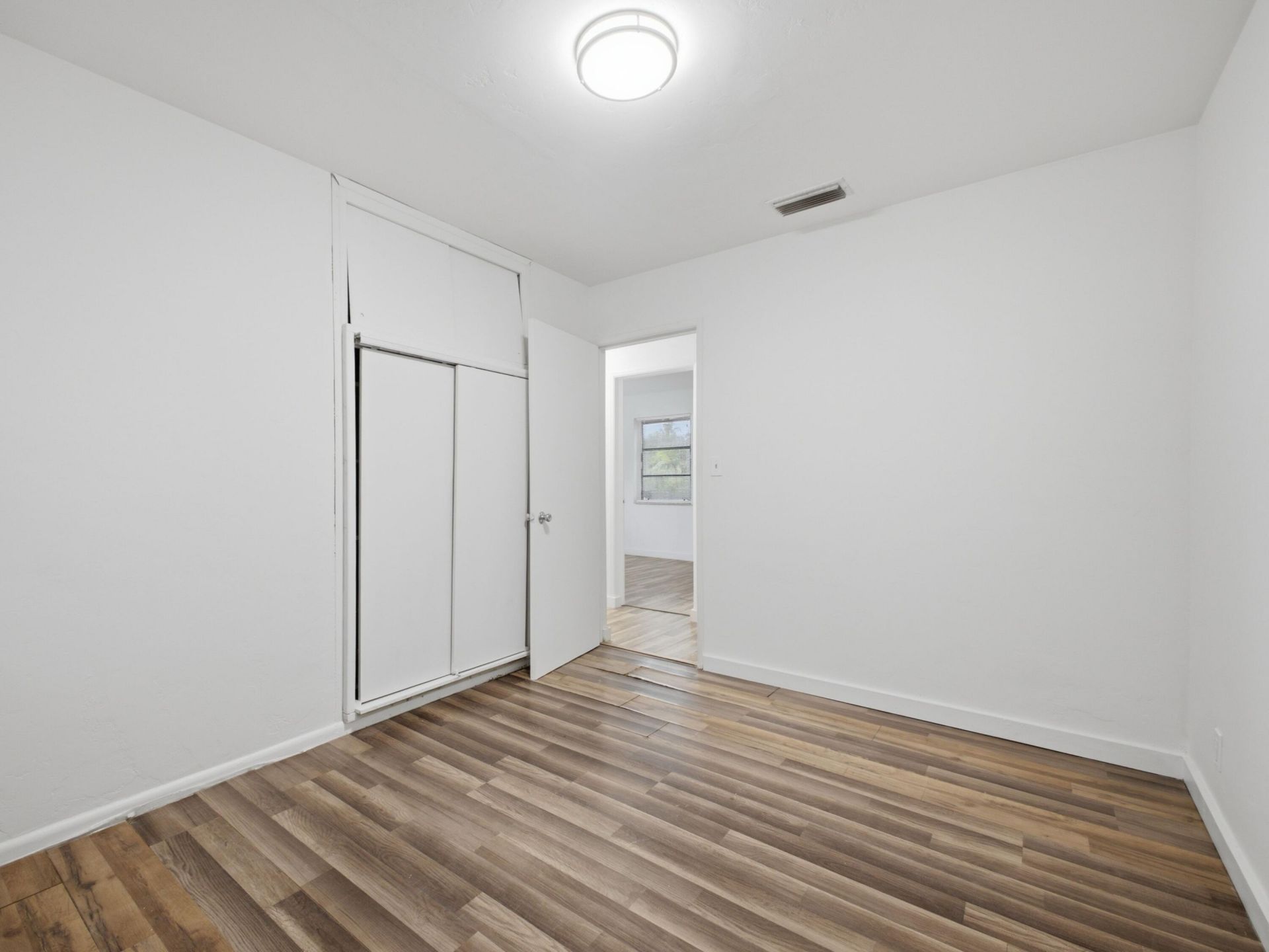 6700 Forest Court, West Palm Beach, FL 33405 Photo
