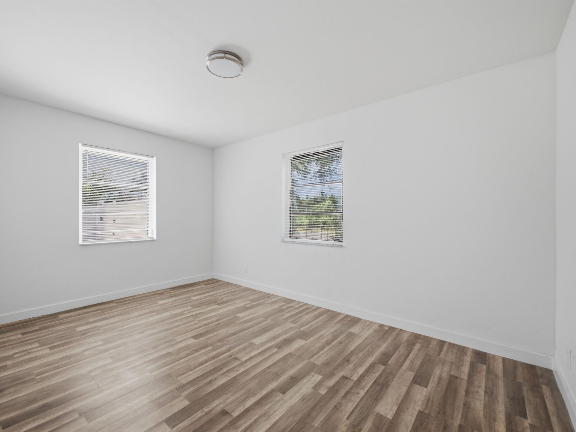 6700 Forest Court, West Palm Beach, FL 33405 Photo