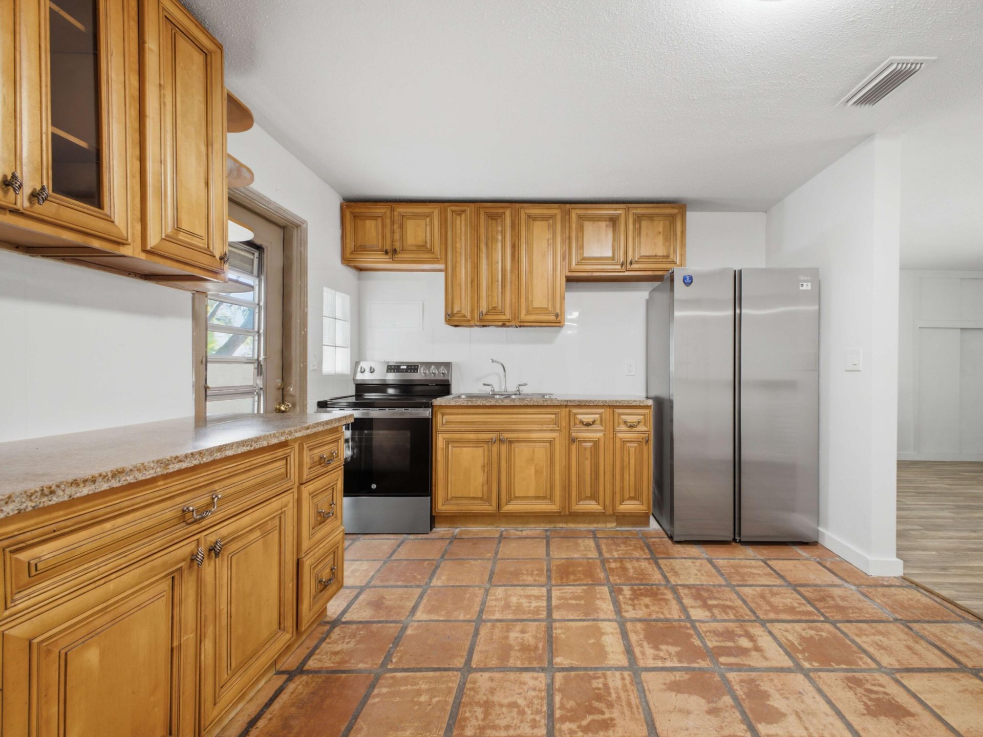 6700 Forest Court, West Palm Beach, FL 33405 Photo