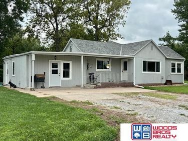 597 406 Road, Beaver Crossing, NE 68313