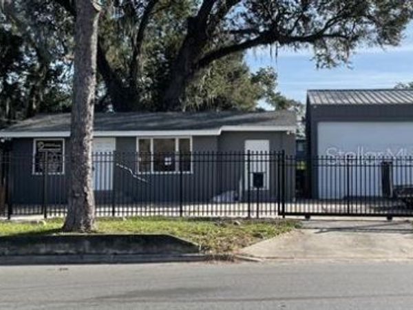 15 S DOLLINS AVENUE , ORLANDO, FL 32805