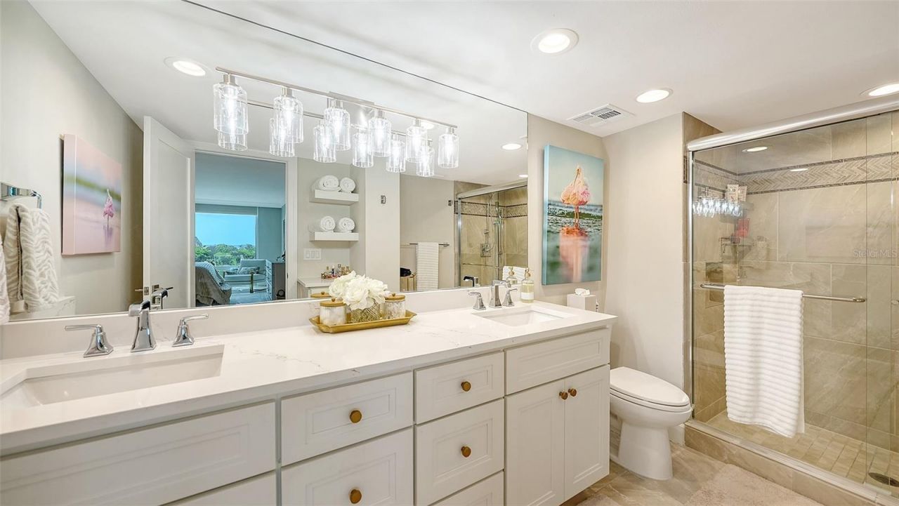 2425 Gulf Of Mexico Drive, Unit 1B, Longboat Key, FL 34228 Photo