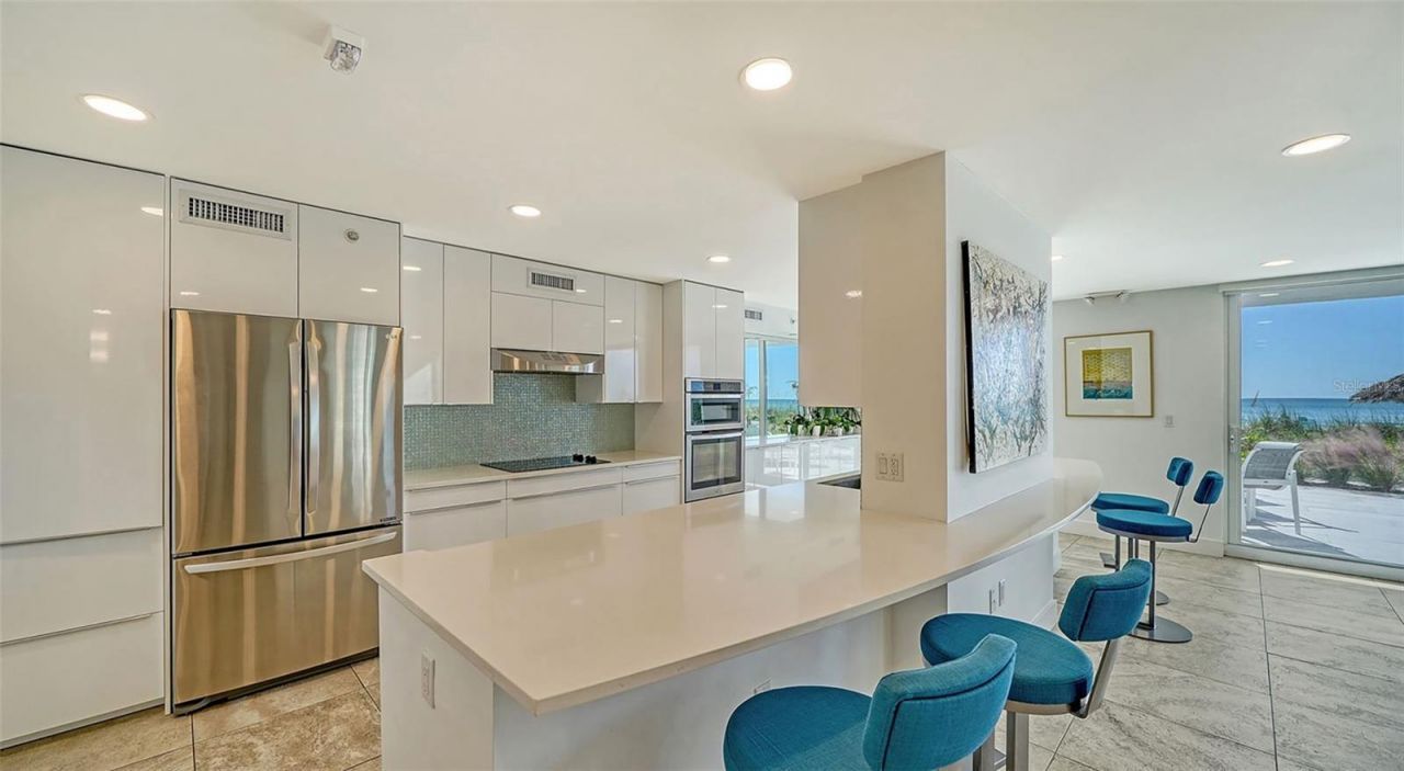 2425 Gulf Of Mexico Drive, Unit 1B, Longboat Key, FL 34228 Photo