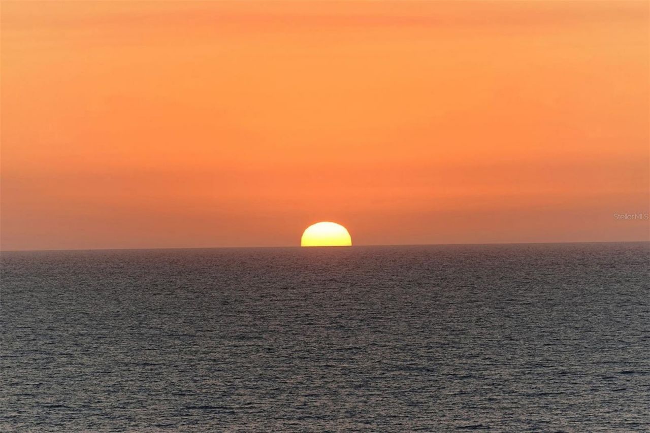 2425 Gulf Of Mexico Drive, Unit 1B, Longboat Key, FL 34228 Photo