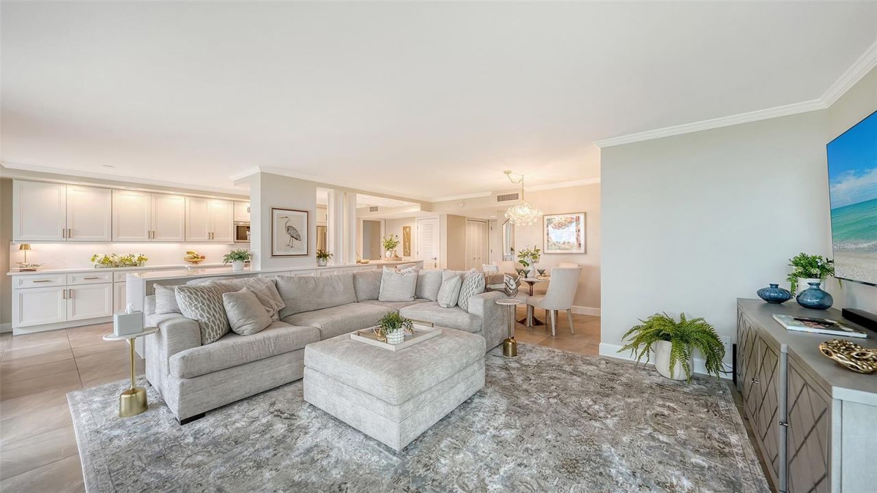 2425 Gulf Of Mexico Drive, Unit 1B, Longboat Key, FL 34228 Photo