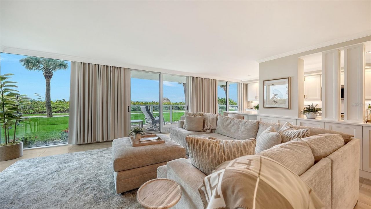 2425 Gulf Of Mexico Drive, Unit 1B, Longboat Key, FL 34228 Photo