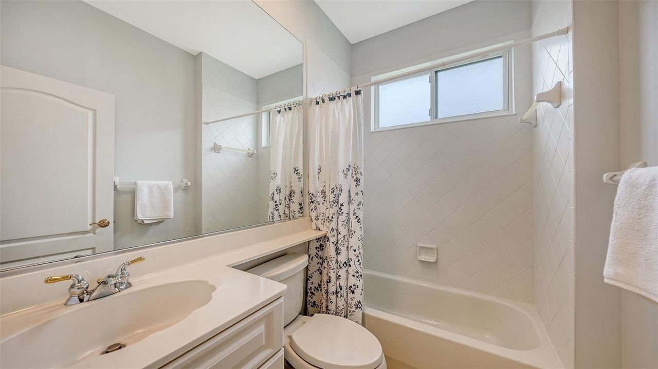 8224 Nice Way, Sarasota, FL 34238 Photo