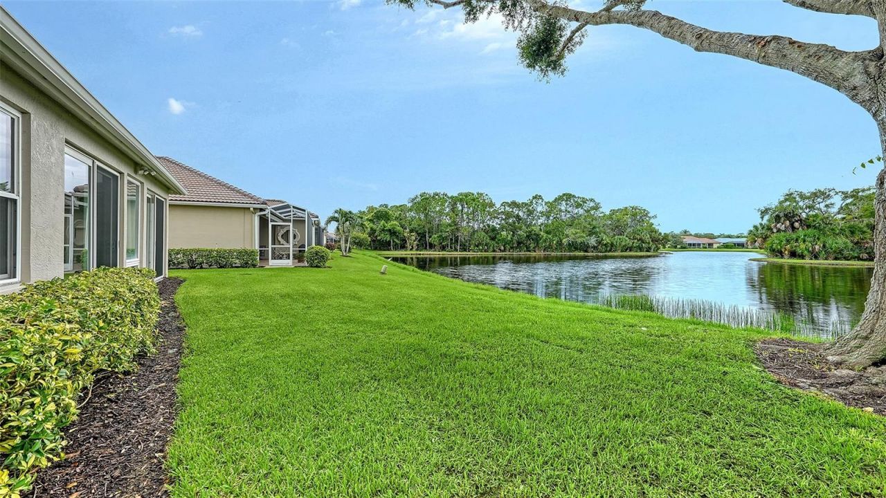 8224 Nice Way, Sarasota, FL 34238 Photo