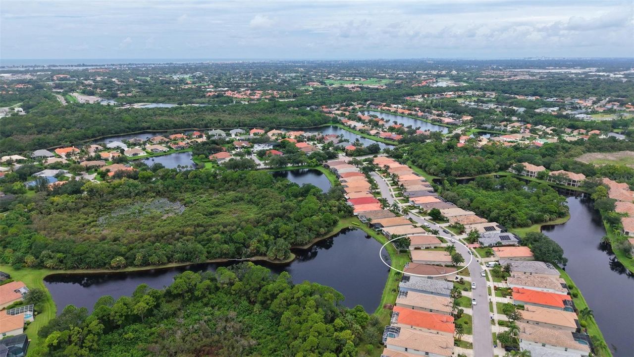 8224 Nice Way, Sarasota, FL 34238 Photo