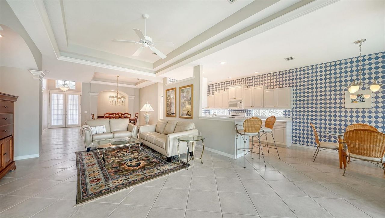 8224 Nice Way, Sarasota, FL 34238 Photo