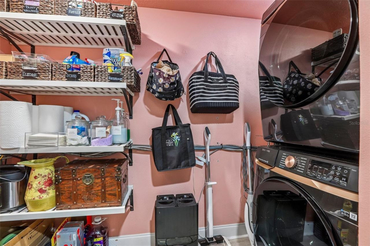 472 36th Avenue N, Saint Petersburg, FL 33704 Photo