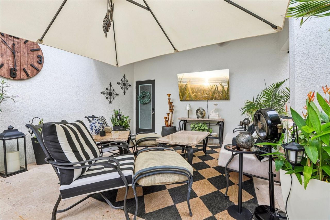 472 36th Avenue N, Saint Petersburg, FL 33704 Photo