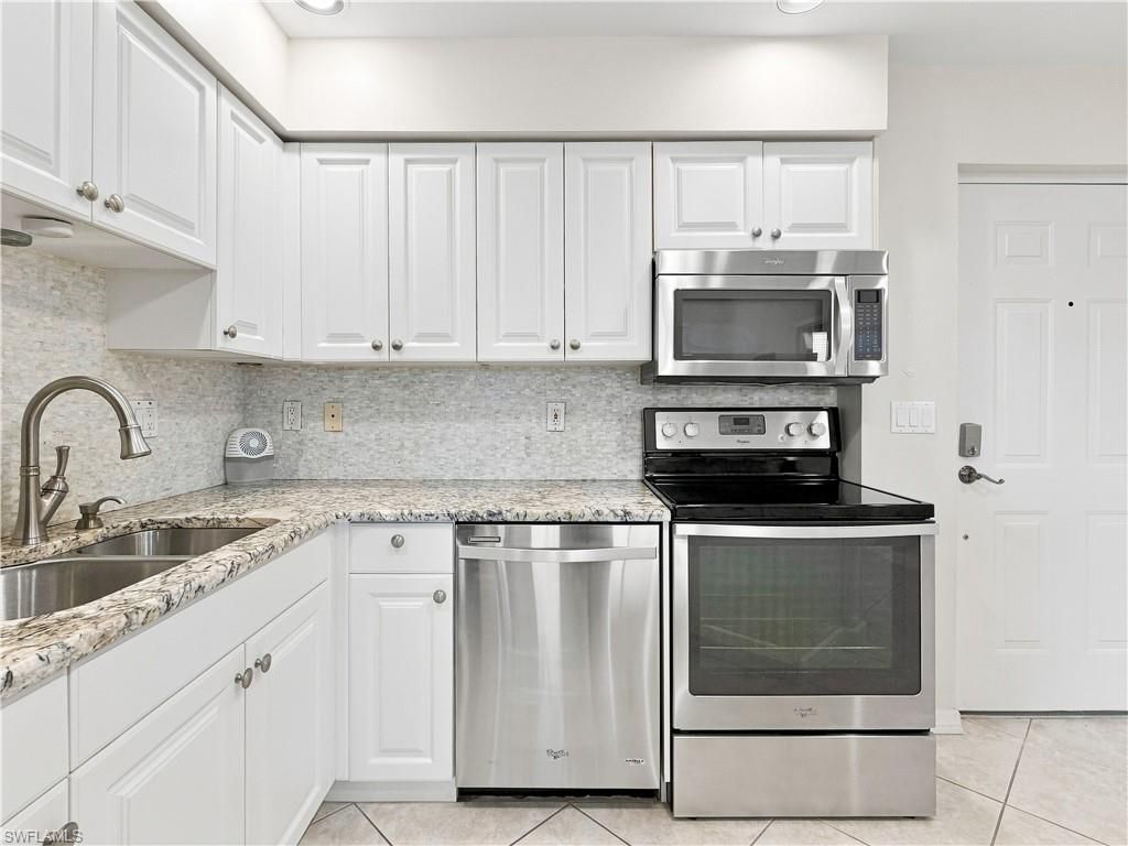 2060 Matecumbe Key Rd, Unit 2107, Punta Gorda, FL 33955 Photo
