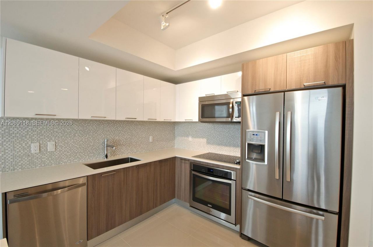 5300 Paseo Blvd , Unit 709, Doral, FL 33166 Photo