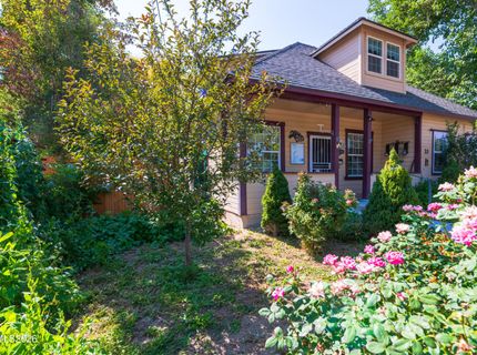 33 N West Street, Yerington, NV 89447 Photo