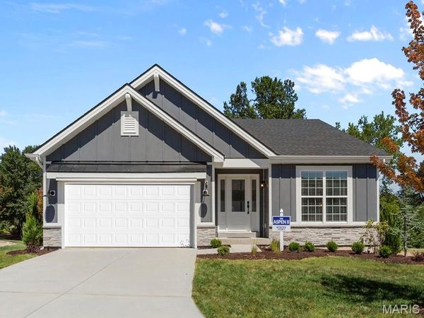 2 Aspen II at River Bluffs Manors , Florissant, MO 63031
