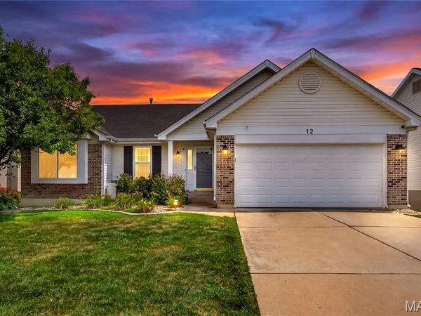 12 Constable Court, St Peters, MO 63376