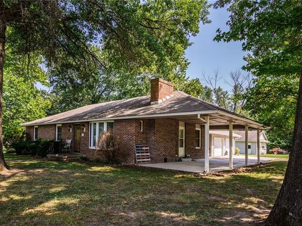 501 E Oak Street, Rich Hill, MO 64779