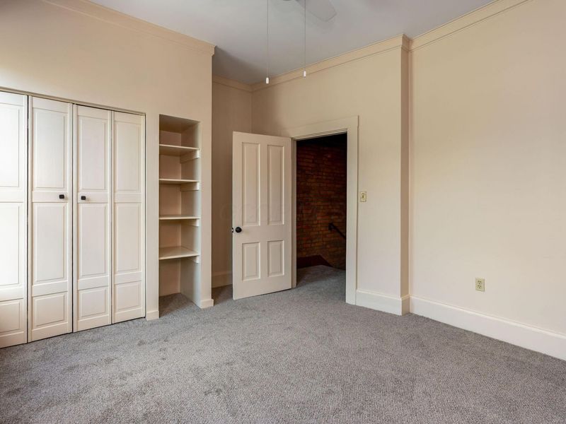 279-281 E Beck Street , Columbus, OH 43206 Photo 12