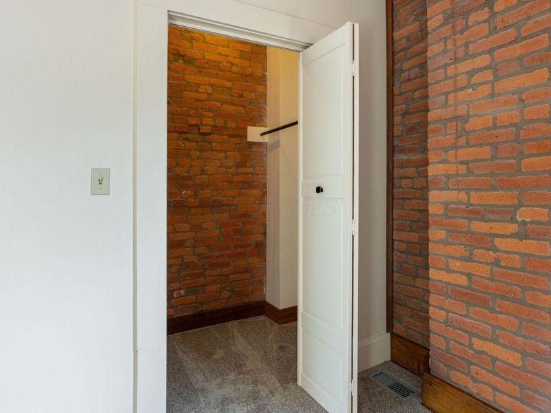 279-281 E Beck Street , Columbus, OH 43206 Photo 13