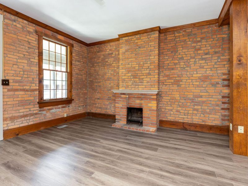 279-281 E Beck Street , Columbus, OH 43206 Photo 3