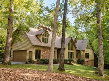 9921 Waterview Road, Raleigh, NC 27615