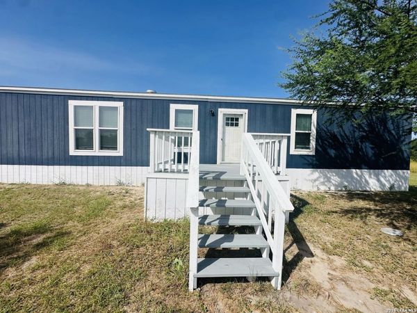 6738 FM 1833, Robstown, TX 78380