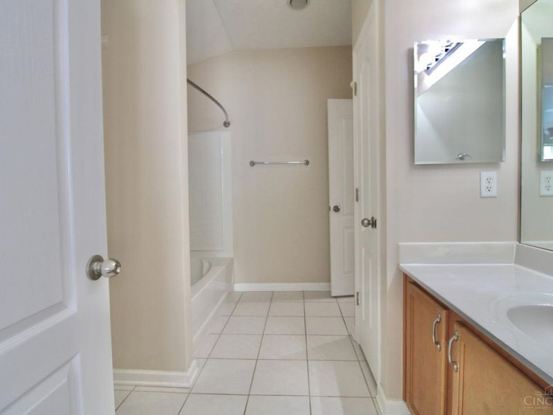 4261 Spyglass Hill, Mason, OH 45040 Photo 10