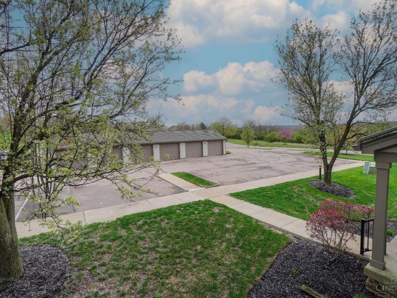 8945 Eagleview Drive, West Chester, OH 45069 Photo 26