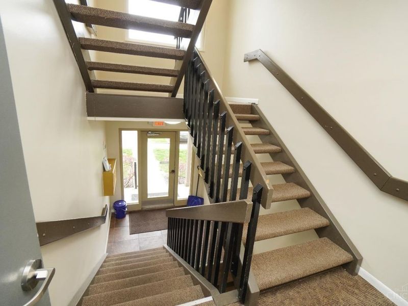 8945 Eagleview Drive, West Chester, OH 45069 Photo 3