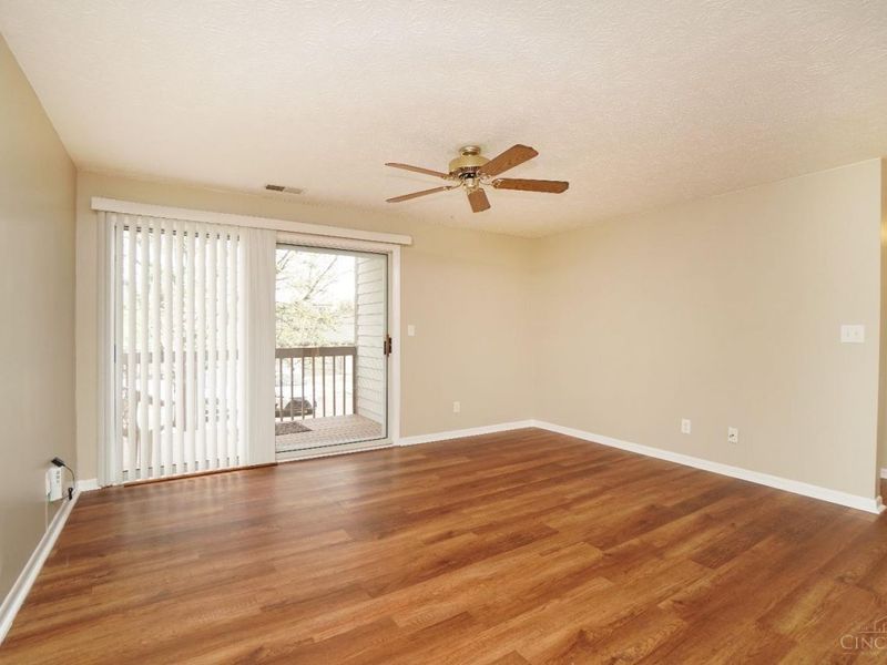 8945 Eagleview Drive, West Chester, OH 45069 Photo 7