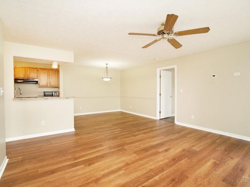 8945 Eagleview Drive, West Chester, OH 45069 Photo 9
